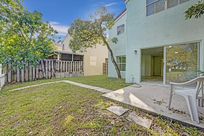 Building Photo - Orinoco Lane, Margate, FL 33063 - 3 BR 2 BA house