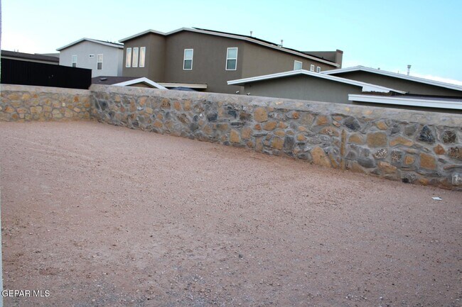 Building Photo - 15032 Ambition Ave