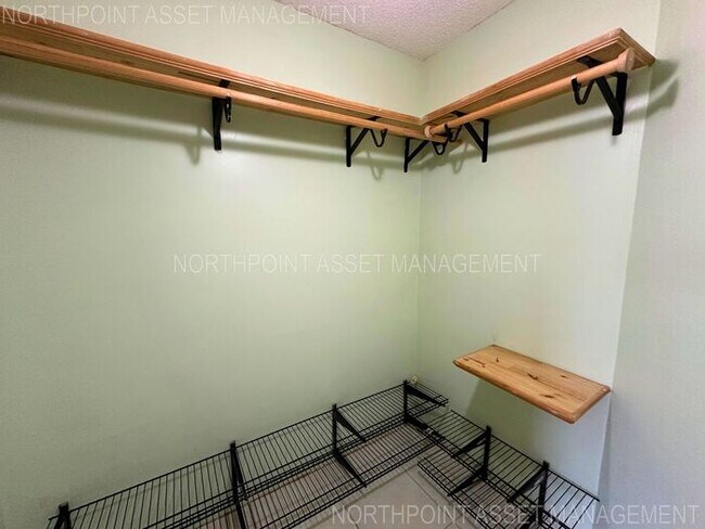 Building Photo - Charming 2BR 2BA Home w/  Full Appliance Suite • Fenced Yard • Driveway Parking in Miramar