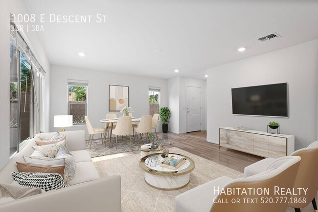 Building Photo - 1008 E Descent St