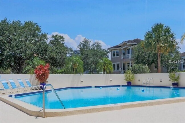 Building Photo - 5950 Pelican Bay Plaza S