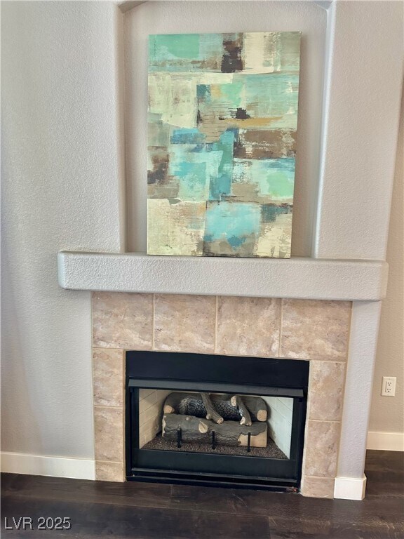 Building Photo - 7119 S Durango Dr