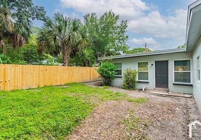 Building Photo - 1706 W Palmetto St