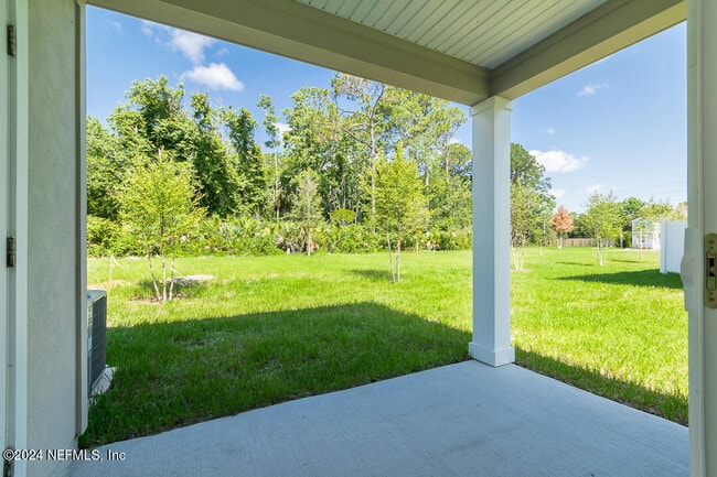 Building Photo - 215 Elmhurst Ln