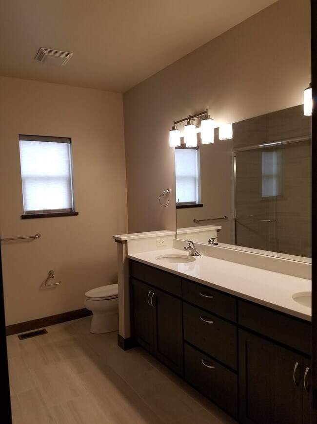 Building Photo - New construction 3 Bed 2 Bath w/ double at...