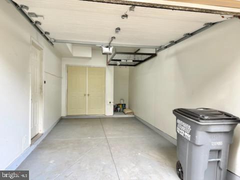 Building Photo - 11539 Bertram St