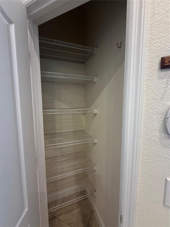 Building Photo - 10029 Chardonnay Dr