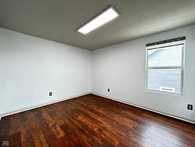 Building Photo - 12588 Hideout Dr