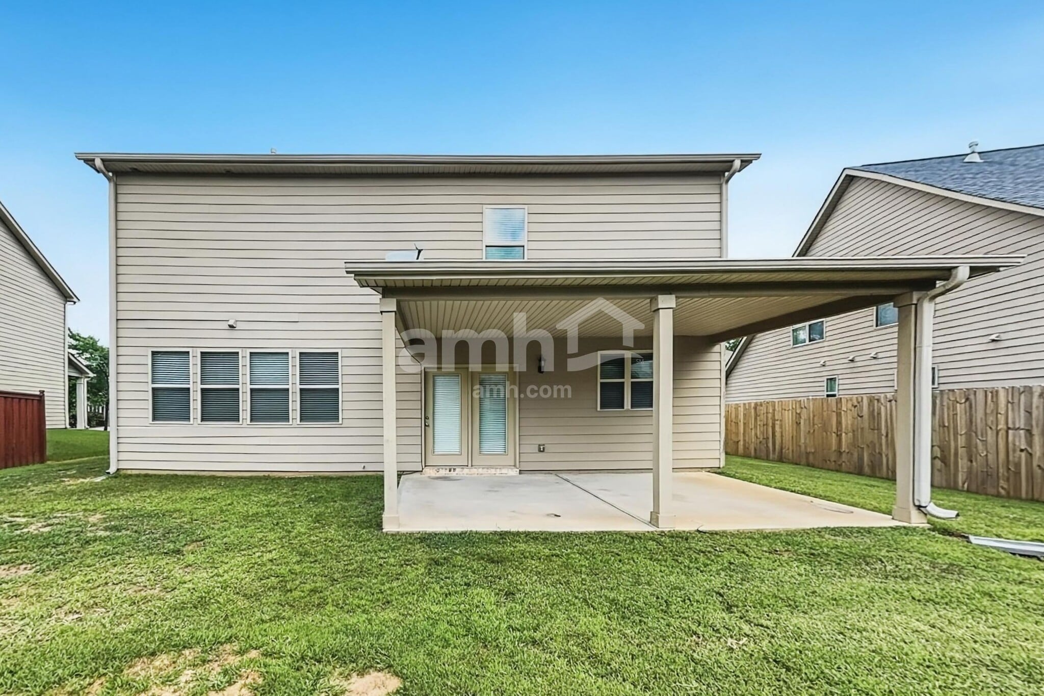 Building Photo - 307 Victoria Heights Dr