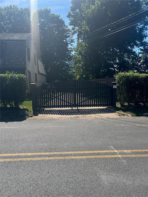 Building Photo - 99 Coggeshall Ave