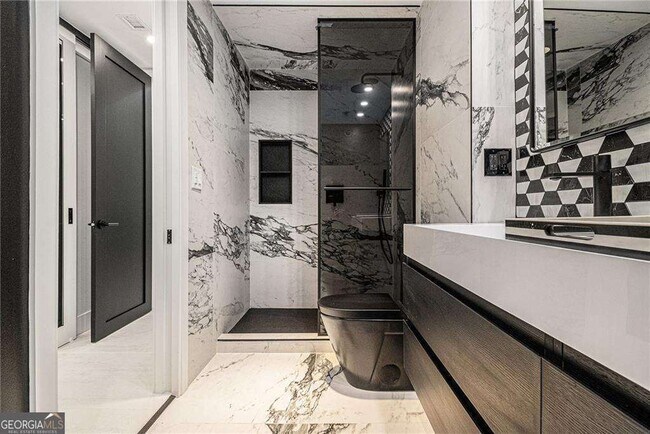 Building Photo - 199 14th St NE