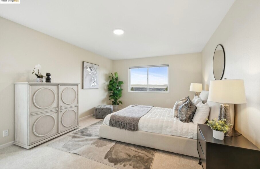 Building Photo - 3333 Brunell Dr