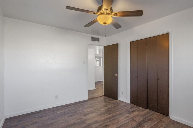 Building Photo - Adobe beauty in New Mexico South County Valley