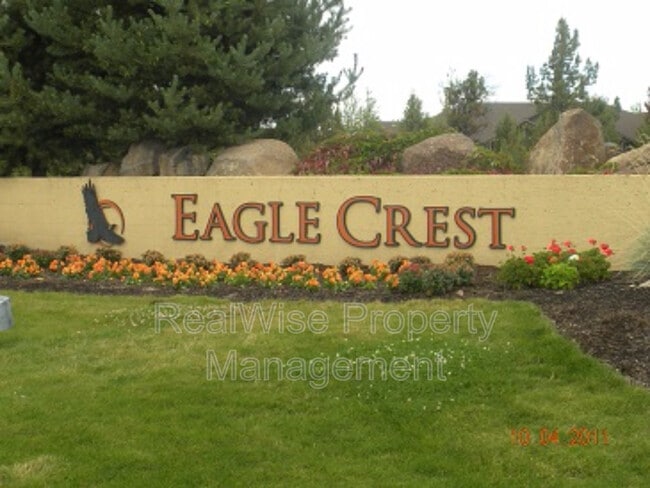 Building Photo - 1085 Golden Pheasant Dr