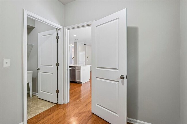 Building Photo - 355 Morgans Creek Ct NW