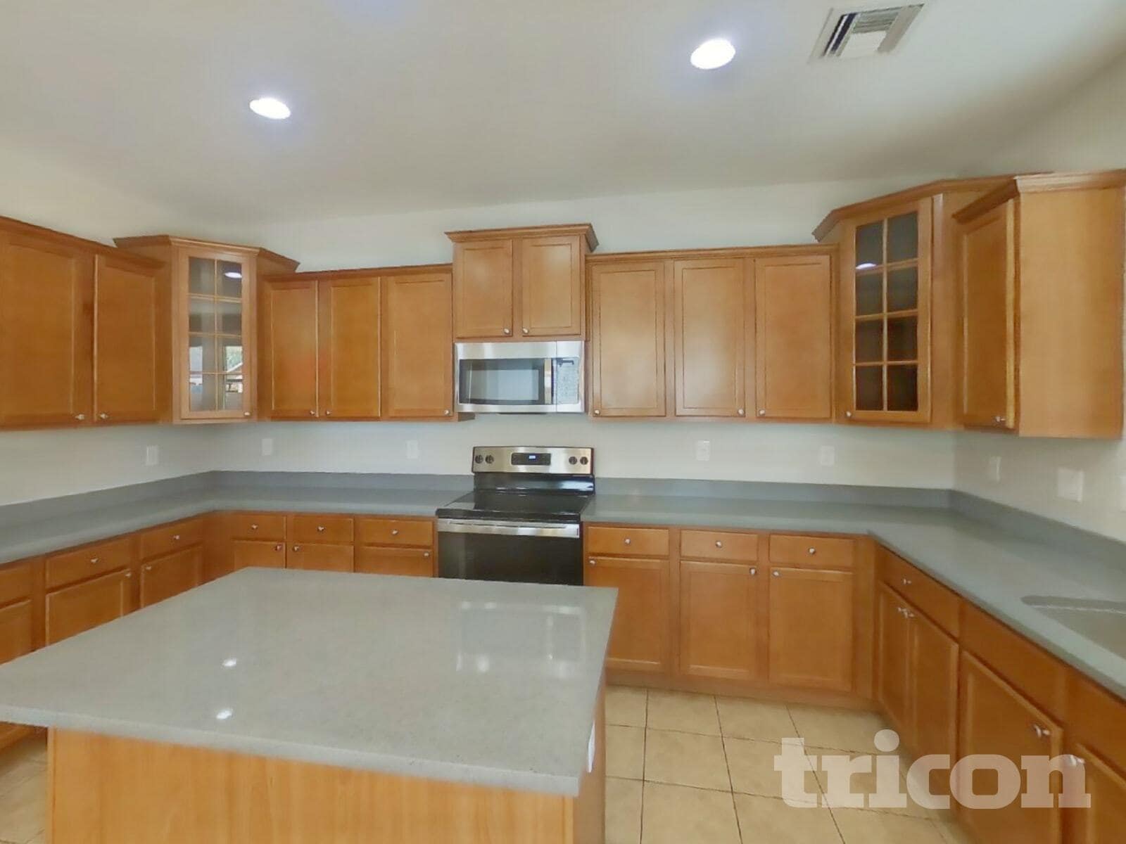 Building Photo - 41618 W Avella Dr