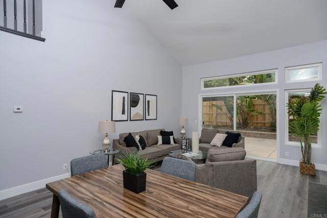 Building Photo - 3762 Via Del Rancho