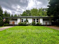 Building Photo - 904 Tremont St