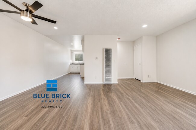 Building Photo - 5121 Klump Ave