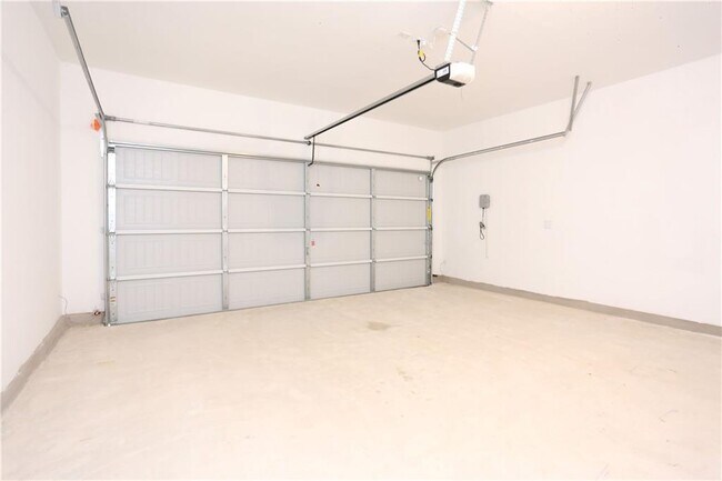 Building Photo - 3209 Dusted Daisey St