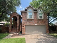 Building Photo - 638 St Andrews Pl