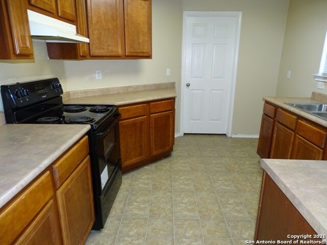 Building Photo - 6006 Ironmill Creek