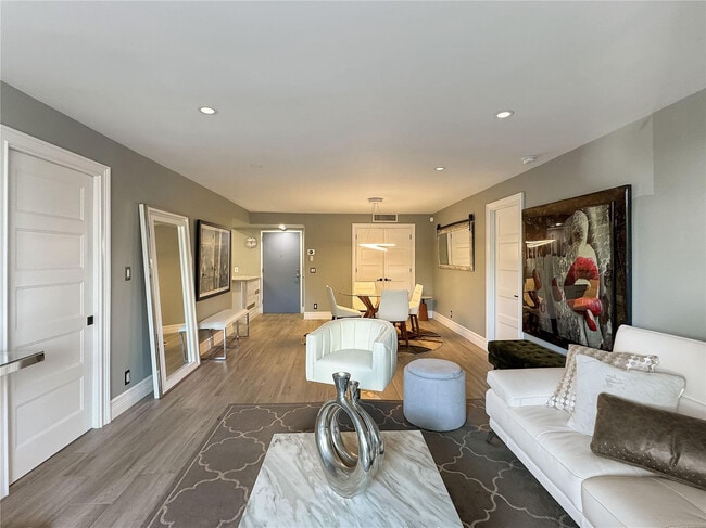 Building Photo - 2000 S Ocean Blvd