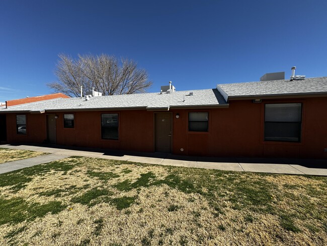 Primary Photo - 13340 Horizon Blvd