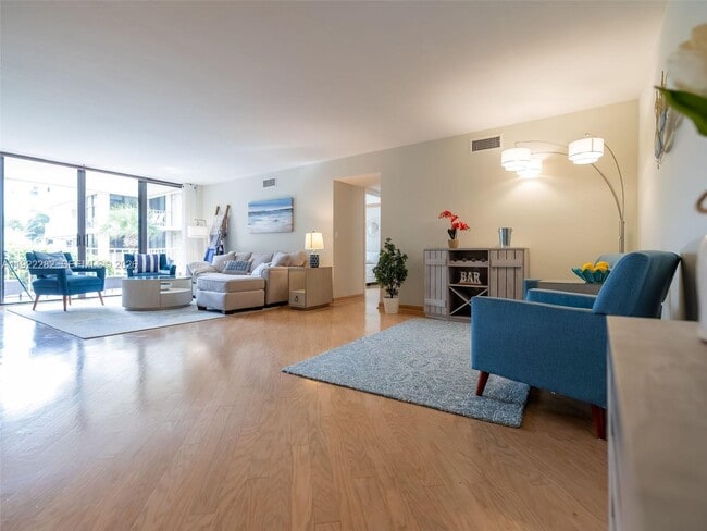 Building Photo - 3200 S Ocean Blvd