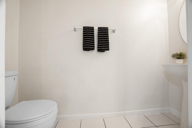 Building Photo - 9929 Porta Leona Ln