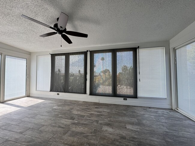 Building Photo - GOLF COURSE HOME W AMENITIES GALORE IN FOUNTAIN OF THE SUN 55+ COMMUNITY & COUNTRY CLUB