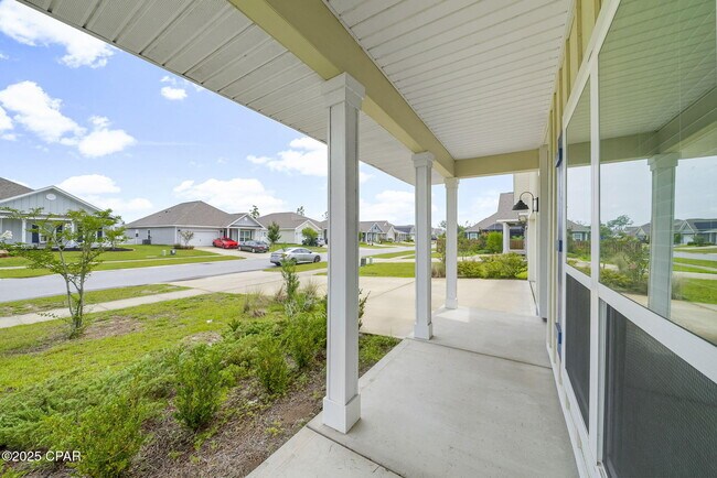 Building Photo - 464 Eagle Lake Wy