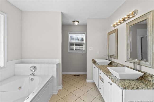 Building Photo - 108 Breckenridge Dr