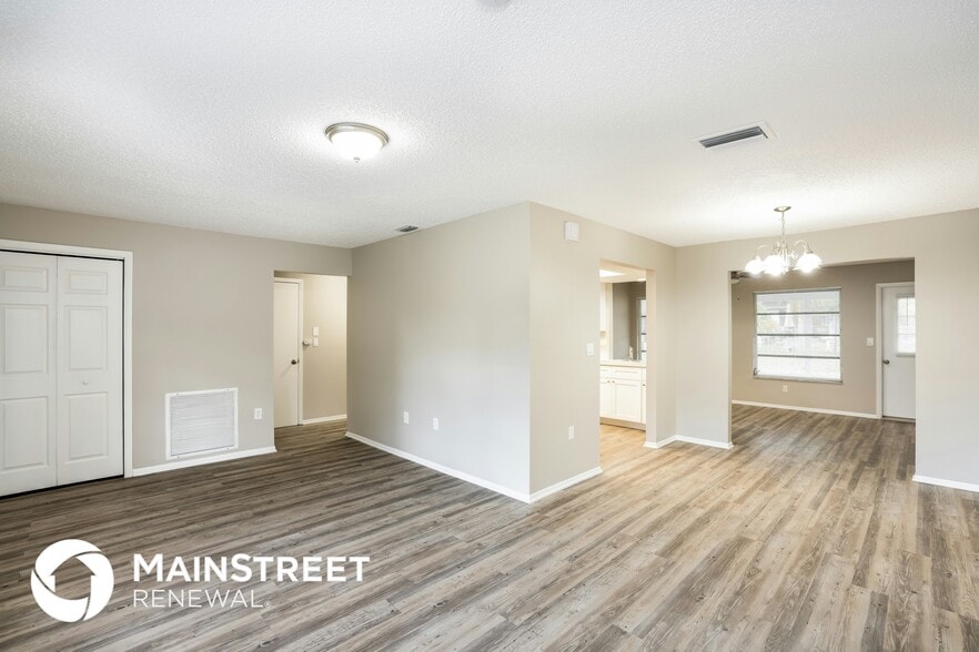 Building Photo - 22432 Laika Ave