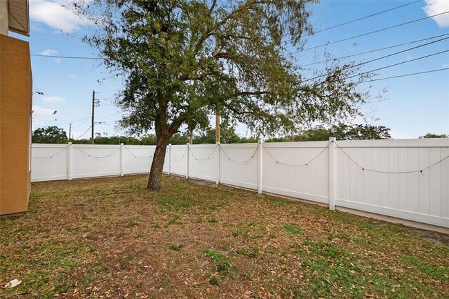 Building Photo - 4362 Tyler Cir N