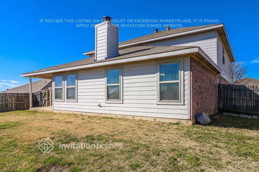 Building Photo - 2435 Buffalo Run