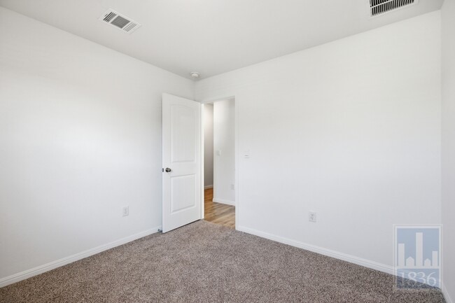 Building Photo - 1832 Buntline Hitch Dr