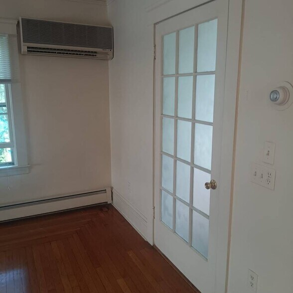 Building Photo - 29 Ogden St