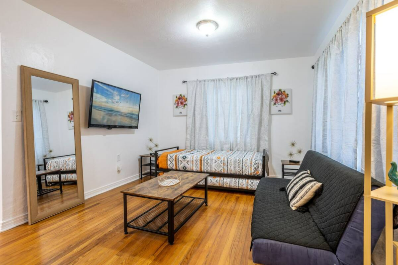 Primary Photo - 2014 Newman St