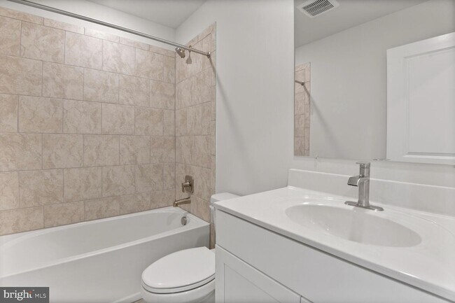 Building Photo - 6835 Winterhill Ln