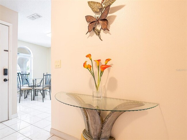 Building Photo - 3204 Sabal Palms Ct
