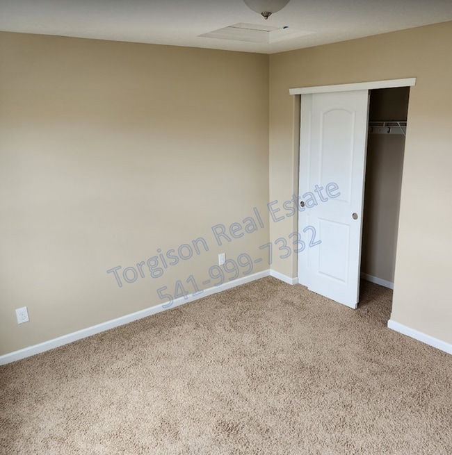 Building Photo - 5828 Trail Creek Dr