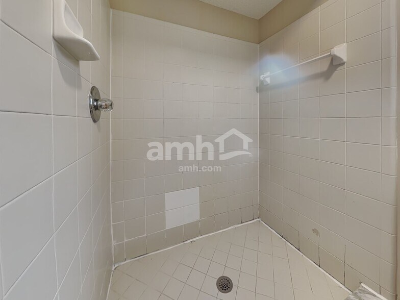 Building Photo - 96015 Sunfish Ln