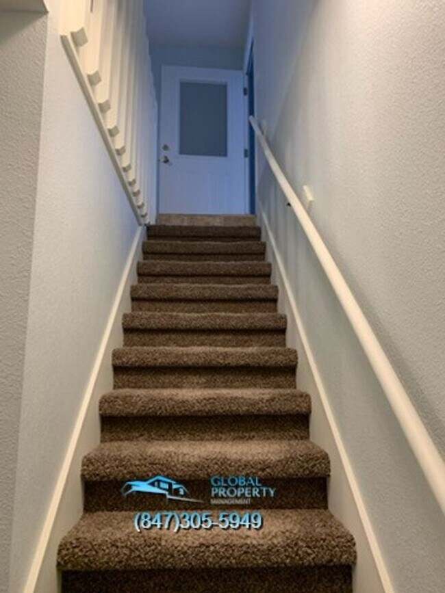 Building Photo - 886 Wading Bird Rd