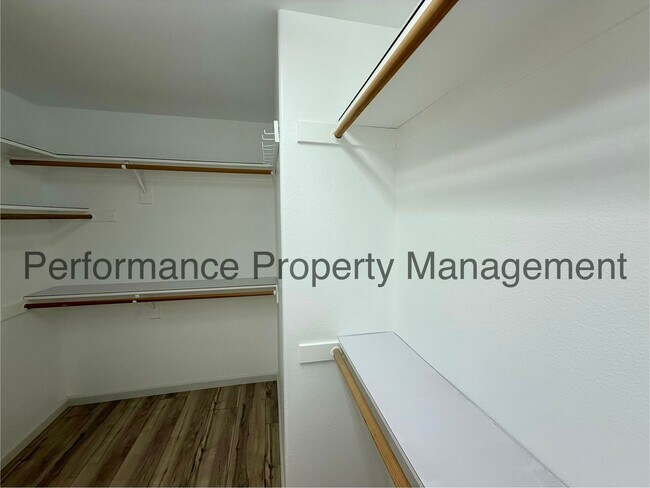 Building Photo - 1808 Talcy Way