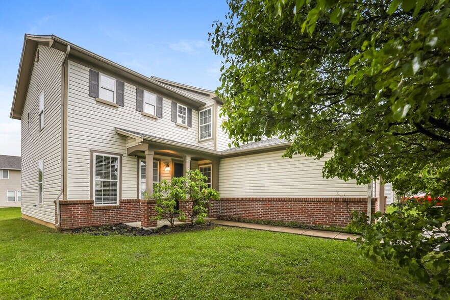 Building Photo - 8025 Cole Wood Blvd