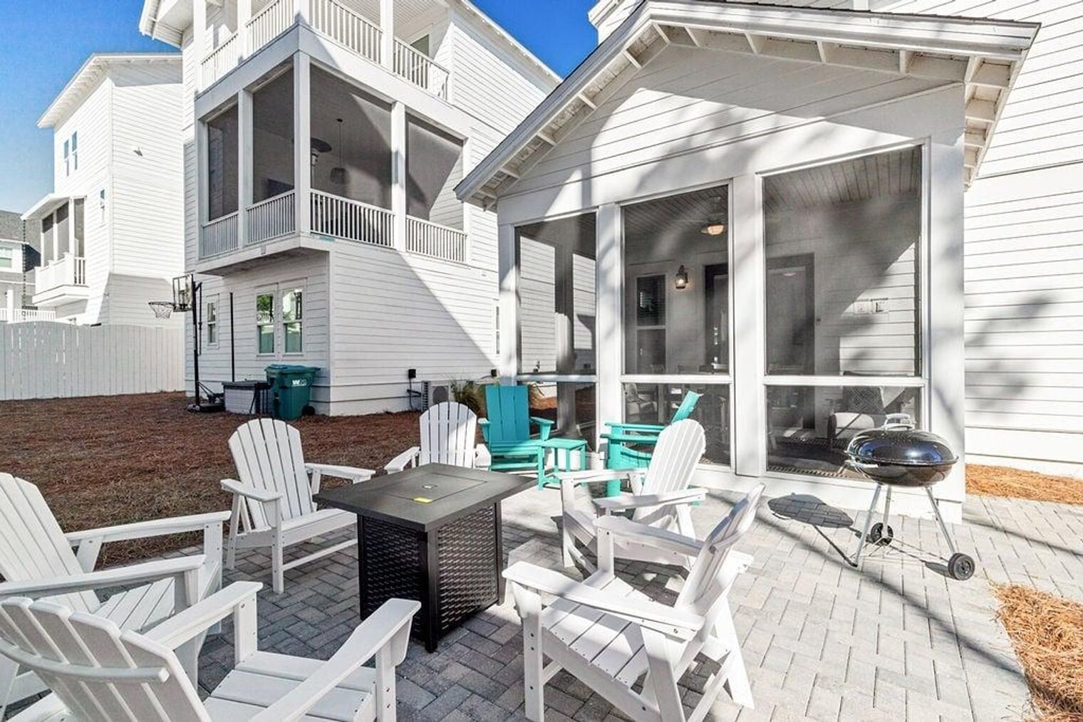 Building Photo - 24 Beach View Dr