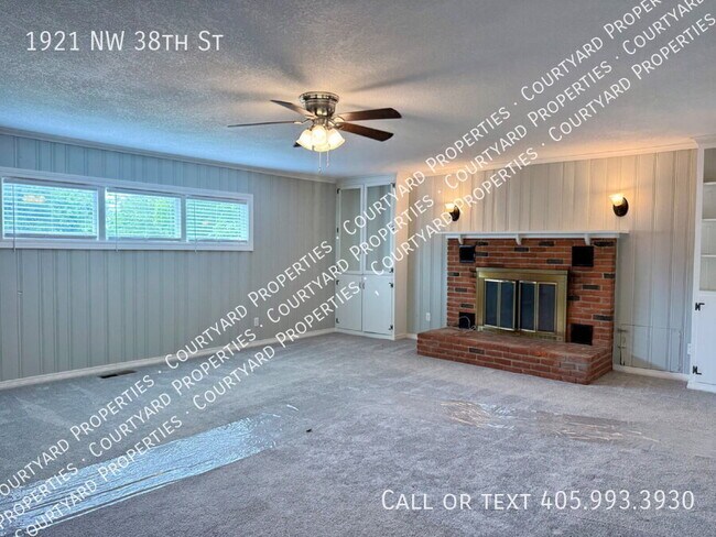 Building Photo - 1921 NW 38th St