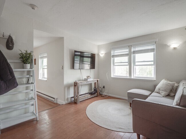 Building Photo - 30 Mercer St