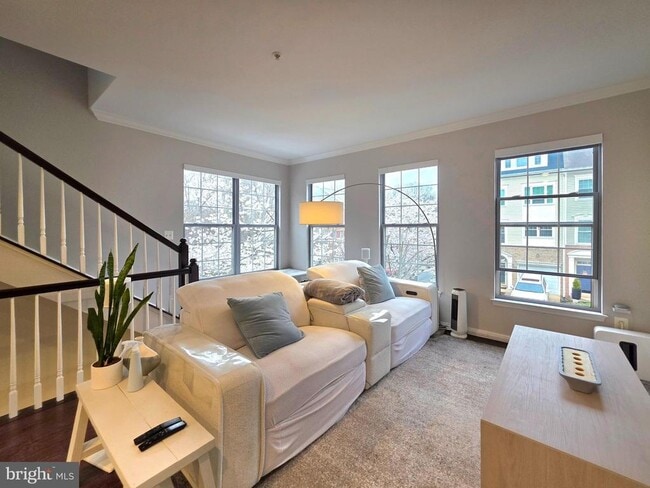 Building Photo - 5300 Arapaho Ln